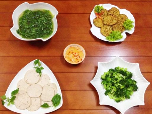Bữa cơm ngày tết ngon hơn khi có món ăn rươi